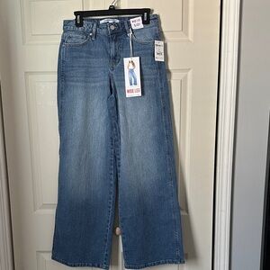 Wide Leg Blue Jeans NWT Size 5